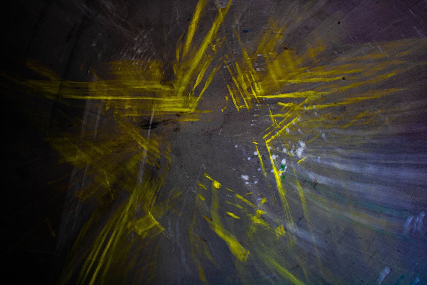Yellow Pull